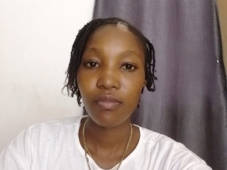 Sexo por webcam con Hotebonny