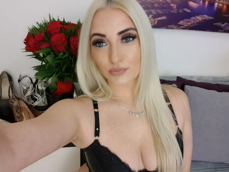 Profil de hotjulia25 - Photo n°1