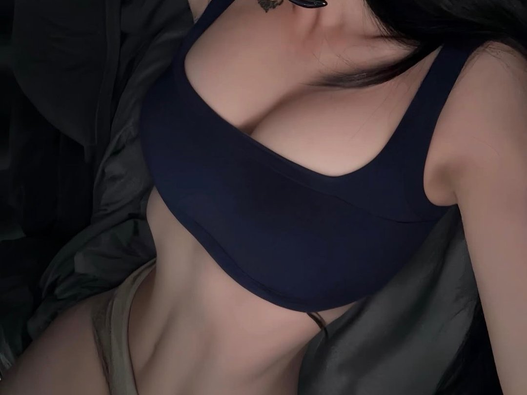 Hotsexxy_68's Profil - Bild n°1