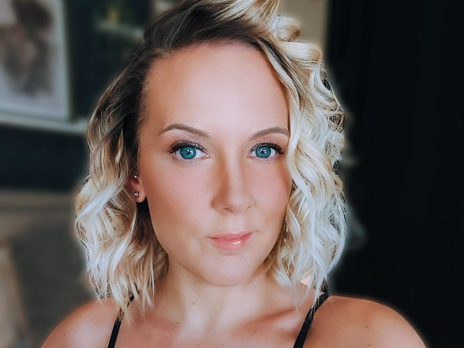Hotwifeuk's Profil - Bild n°2