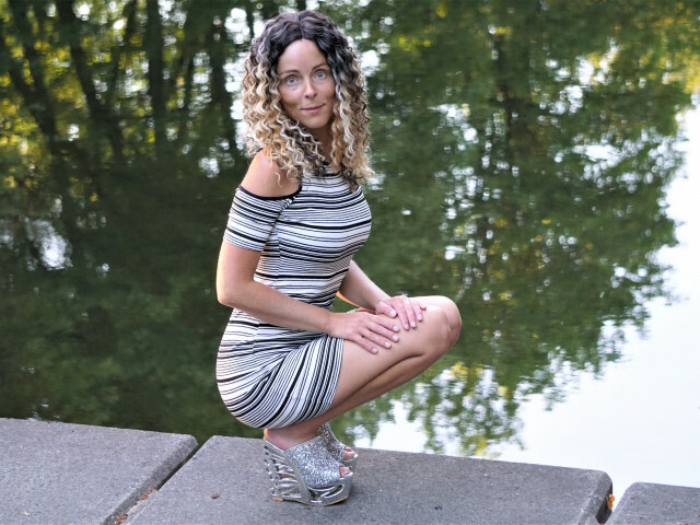 Housewife's profiel - Afbeelding n°66