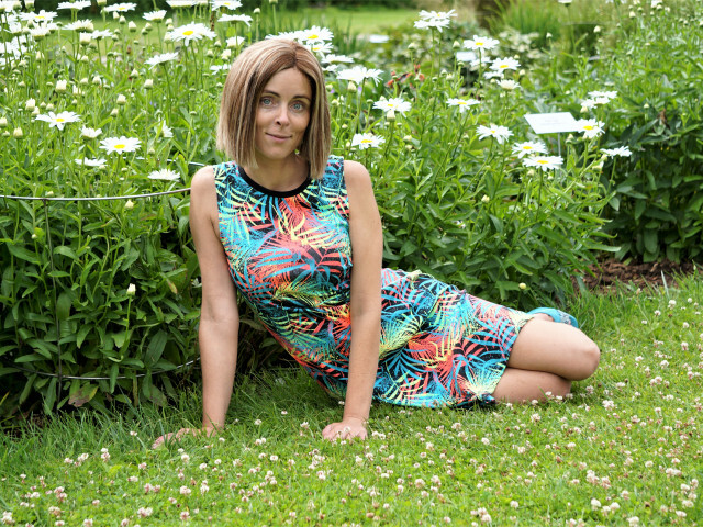 Housewife's profiel - Afbeelding n°82