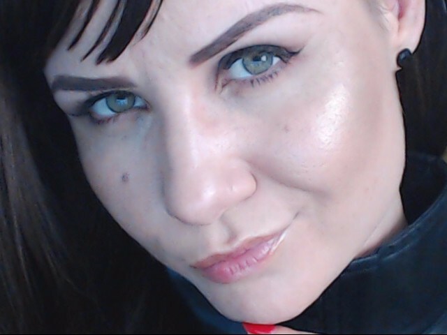 HQueen's profile - Image n°1