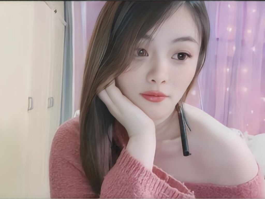 Huangqianqian's profile - Image n°1