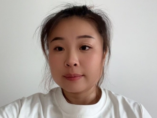 Webcam sex with Huayingg