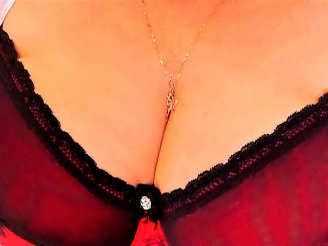 HugeBooobs's profiel - Afbeelding n°7