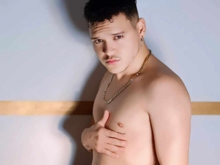 Webcam sex con Hugeercum