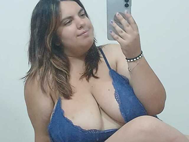 Hugetitties's profile - Image n°3