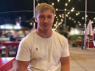 Webcam sex con Hungjames