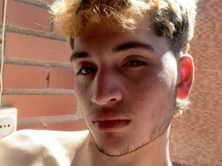 Sexo por webcam con Ian_Lombardi