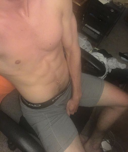 ijustturned18lol's profiel - Afbeelding n°18