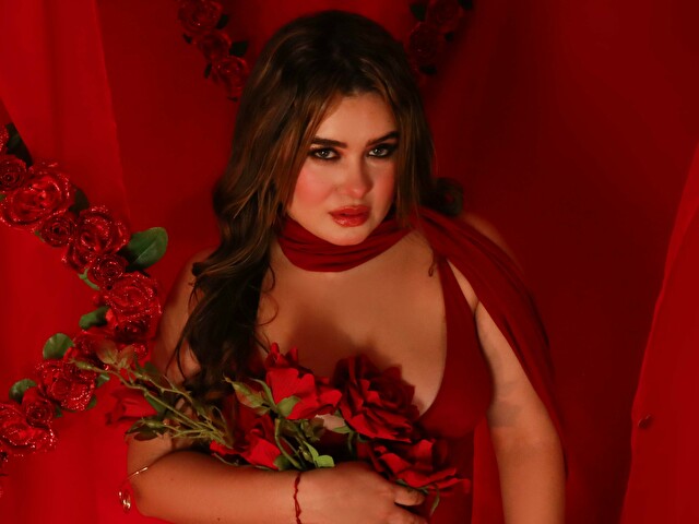 ileniaRosell's profile - Image n°3