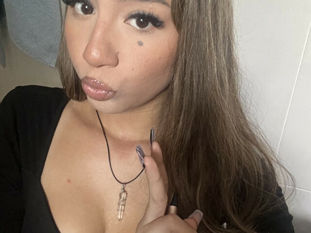 Ilyluna's profile - Image n°0