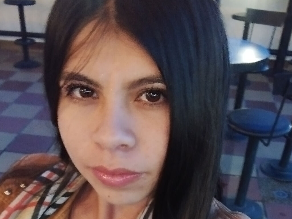 Inayuz's profile - Image n°0