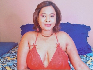 Webcam sex with Indianlust69