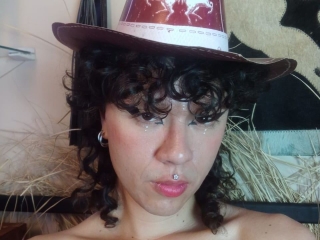 Sexcam Porn von Indivarsiena