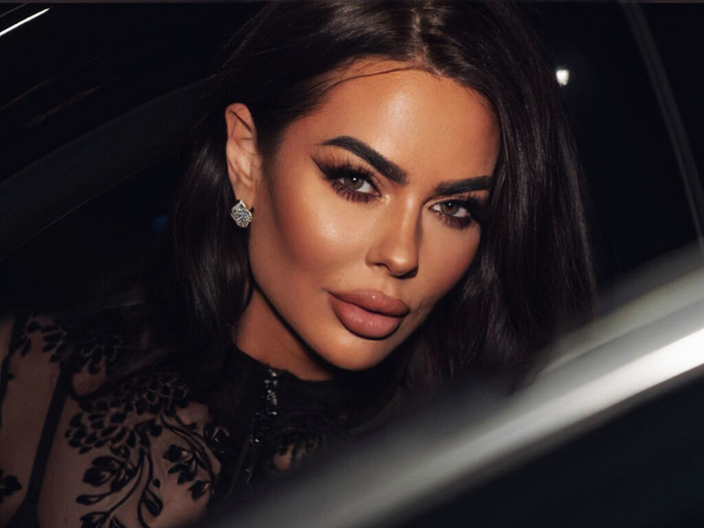 Inesmoore's profile - Image n°14