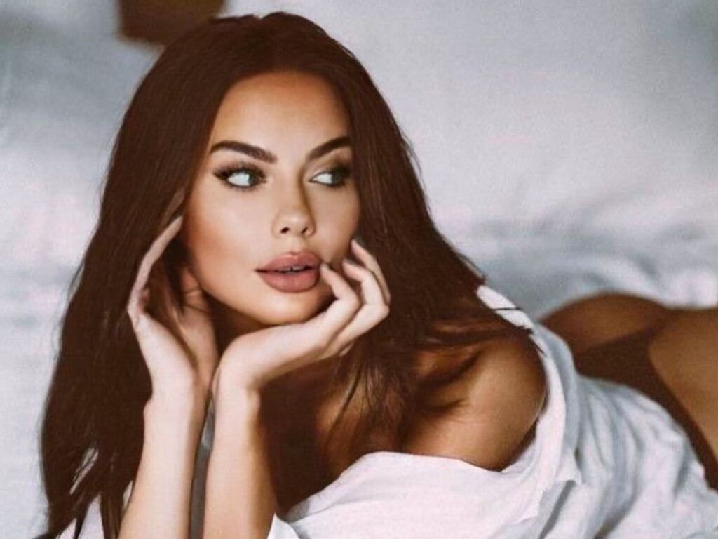 Inesmoore's profile - Image n°10