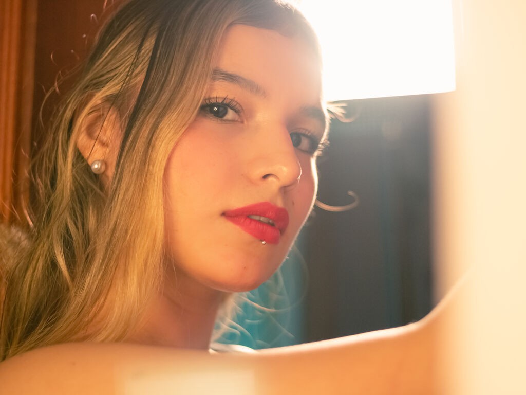 Isabelafletcher's profile - Image n°1