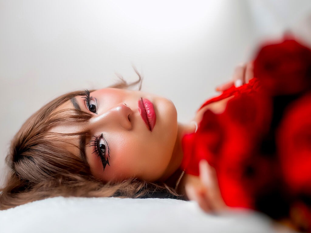 Isabelfisher's profile - Image n°1