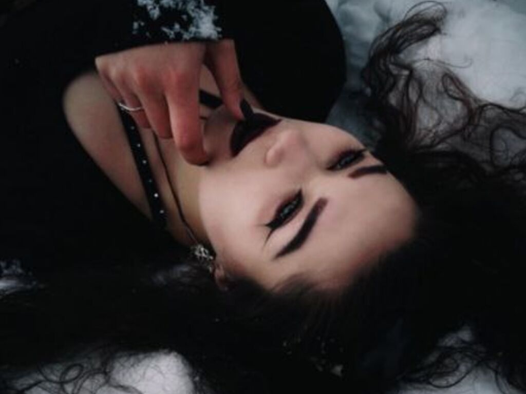 Isabellafort's profile - Image n°0
