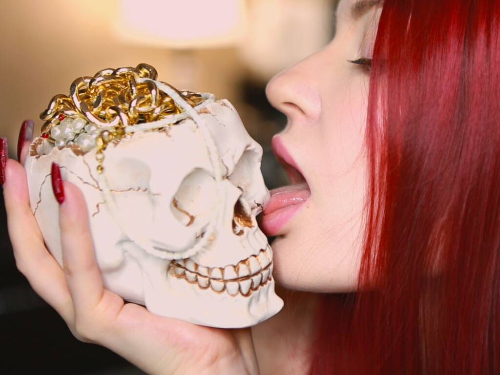 Isabellaraines's profile - Image n°3