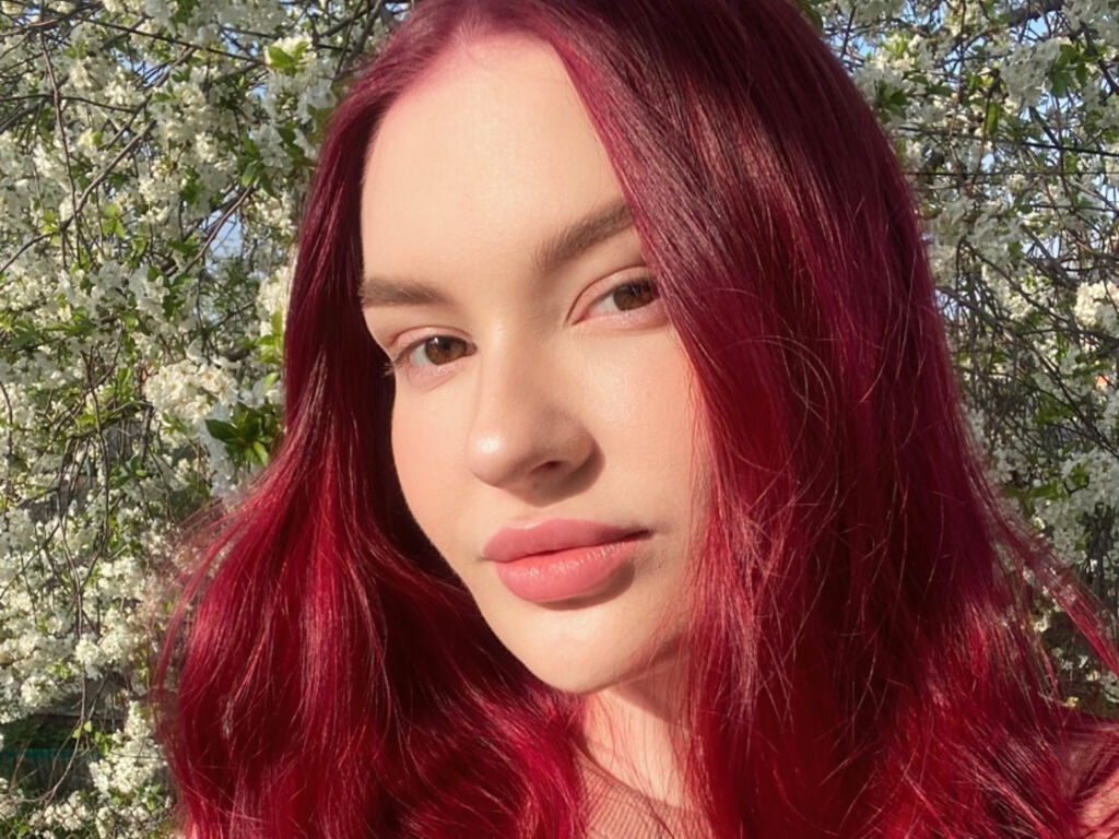 Isabellaraines's profile - Image n°2