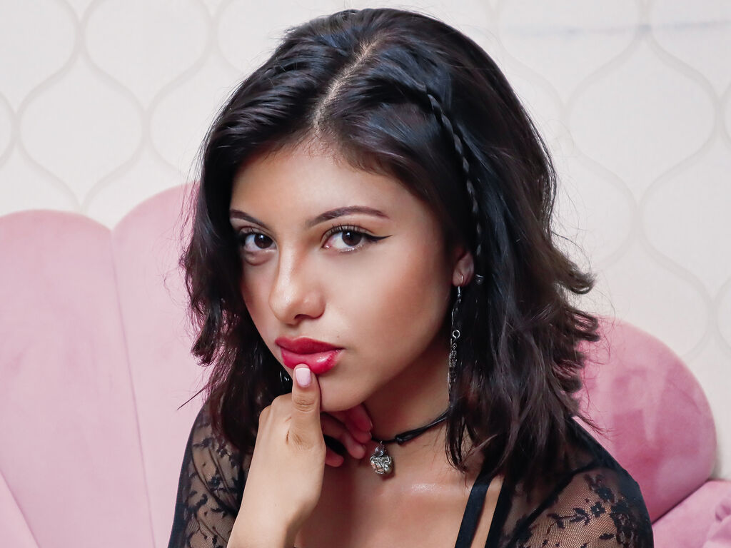 Isabellaroyy's profile - Image n°0