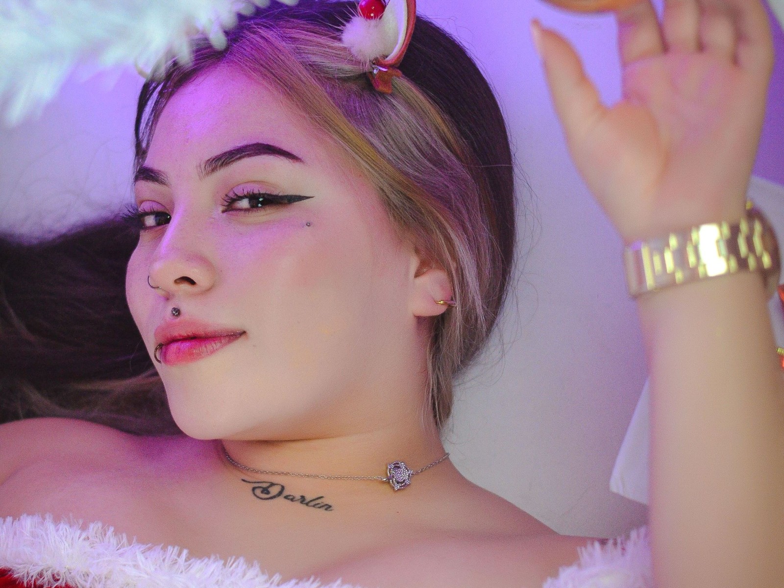 Isareel's profile - Image n°1