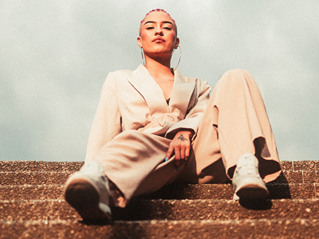 Perfil con Isisali - Imagen  n°48