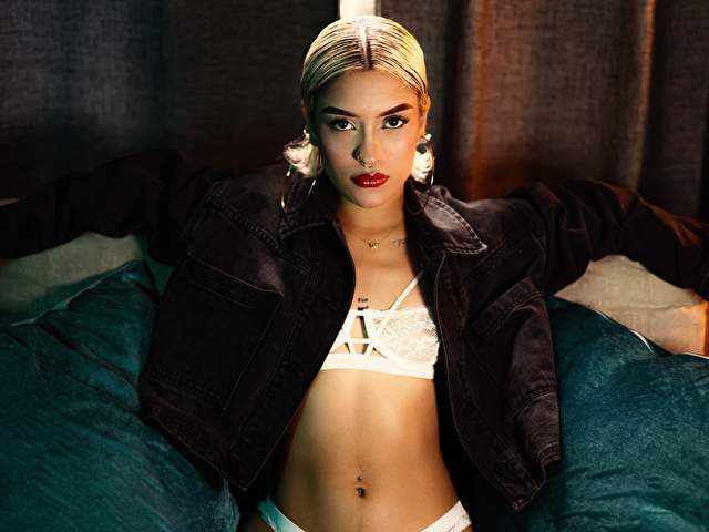 Perfil con Isisali - Imagen  n°24