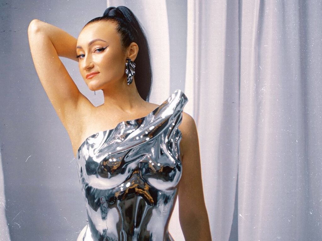 Perfil con Isisbrown - Imagen  n°1