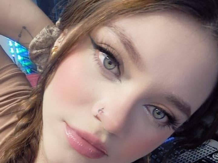 Issabellroverts's profile - Image n°0