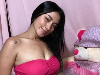 Italinasexywomen111's Sexcam