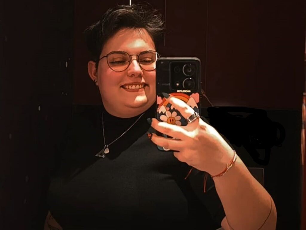 Ivyrhodes's profile - Image n°0