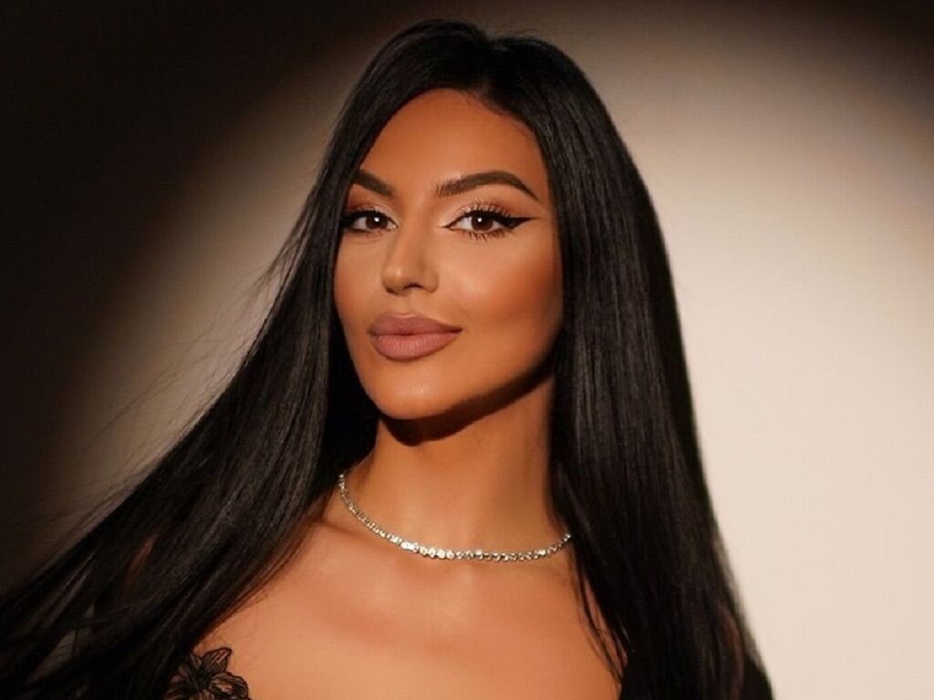 Izabelle' profilo - Immagine n°0