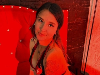 Sexo por webcam con Izanoire