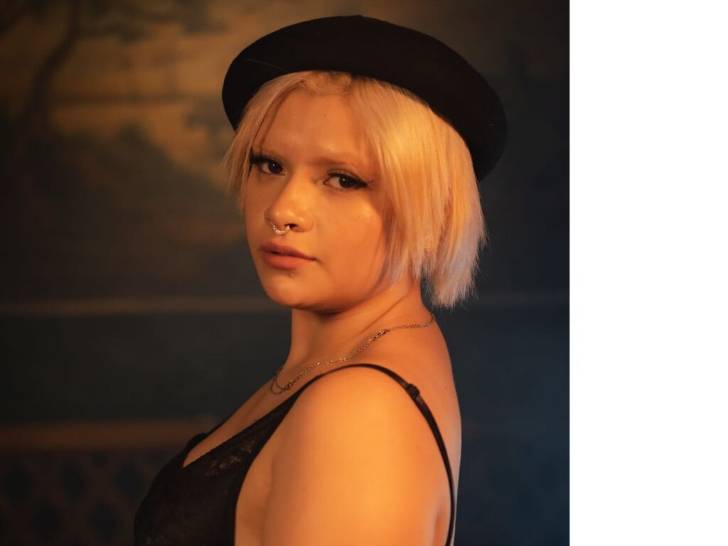 Izumyolson's profile - Image n°0