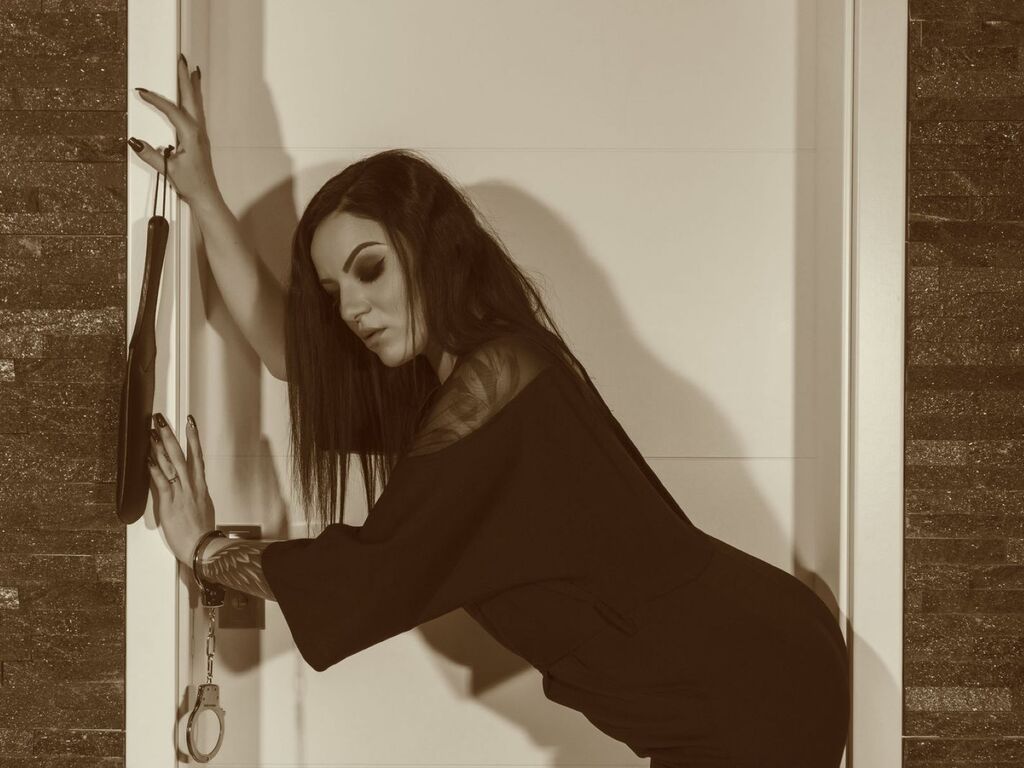 Izzabellanova' profilo - Immagine n°0