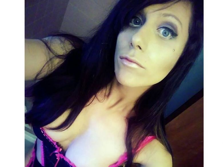 JazminSteele's profile - Image n°1