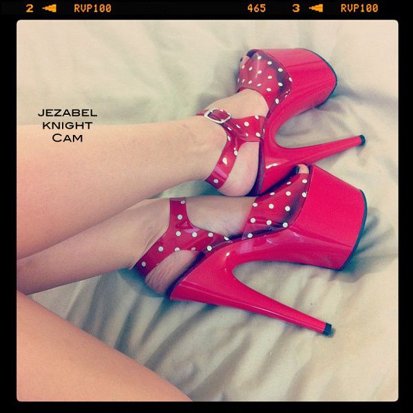 JezabelKnight's profile - Image n°3