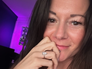 Webcam sex con Jaaycee