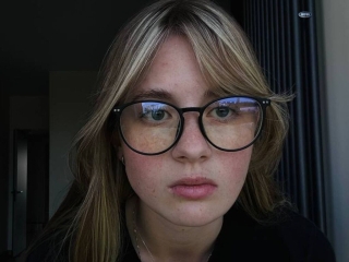 Sexo por webcam con Jacelynamenta