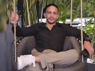 Jacksonhugo28's Sexcam