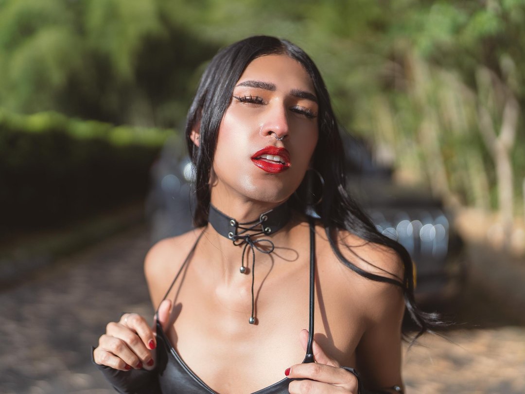 Jadebennett's profile - Image n°1