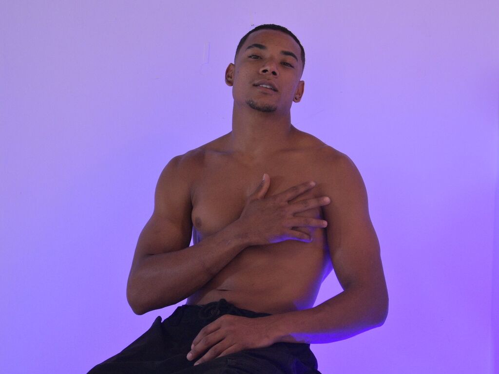 Jadenmore's profile - Image n°0