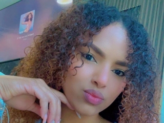 Jadeskinny