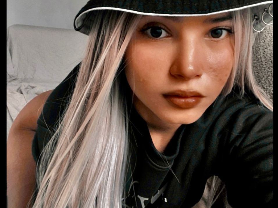 Jadestarvzl19's profile - Image n°1