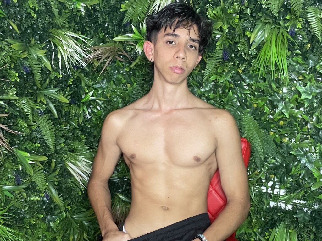 Jaicobmillan's profile - Image n°2