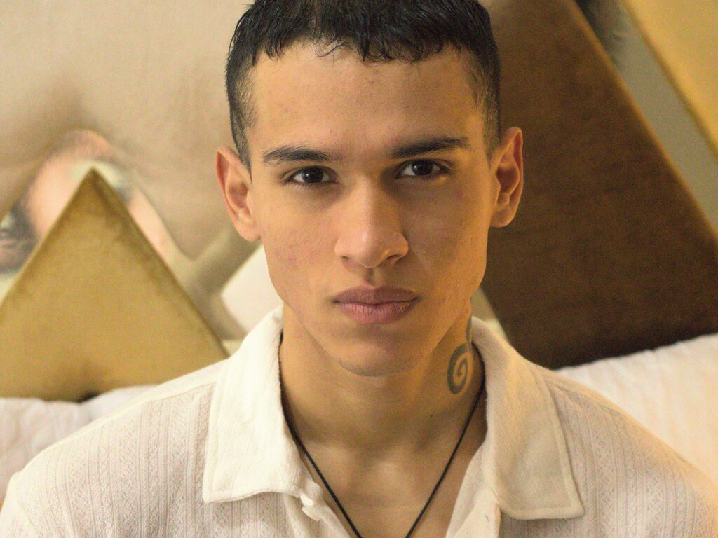 Profil de Jamesdavi - Photo n°1